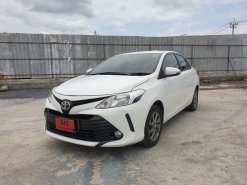 2017 Toyota VIOS 1.5 E รถเก๋ง 4 ประตู