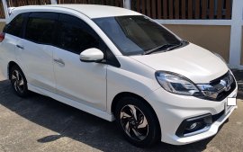 Honda Mobilio 1.5 RS 2014 hatchback 