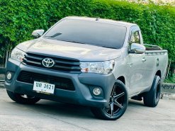 2019 Toyota Hilux Revo 2.4 E 4WD รถกระบะ ดาวน์ 0%