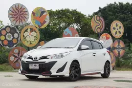 2018 Toyota YARIS 1.2 E รถเก๋ง 5 ประตู 
