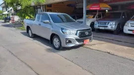 2019 Toyota Hilux Revo 2.4 J รถกระบะ 
