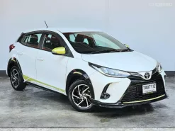 2021 Toyota YARIS 1.2 Sport รถเก๋ง 5 ประตู ออกรถ 0 บาท ไมล์น้อย 3 หมื่นโลแท้ ฟรีดาวน์