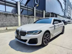 2021 BMW 530e 2.0 M Sport รถเก๋ง 4 ประตู เจ้าของขายเอง รถบ้านมือเดียวไมล์น้อย 
