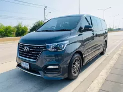 2020 Hyundai H-1 2.5 Elite van ออกรถง่าย