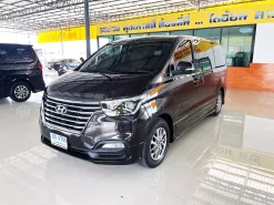 2019 Hyundai H-1 2.5 Deluxe รถตู้/van ฟรีดาวน์
