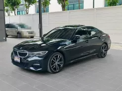 2020 BMW 330e 2.0 M Sport รถเก๋ง 4 ประตู รถบ้านแท้ ไมล์น้อย มือเดียวป้าย มี BSI  9/2026