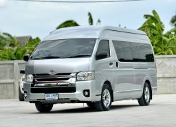 TOYOTA COMMUTER 3.0 D4D AT ปี 2017 