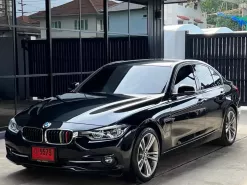 2018 BMW 330e 2.0 Sport รถเก๋ง 4 ประตู รถบ้านมือเดียว ไมล์น้อยสุด เจ้าของขายเอง  ไมล์ 28,000 Km 
