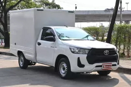 Toyota Revo 2.4 SINGLE Entry 2022 กระบะตู้ทึบความสูง 1.50 เมตร วิ่งงานในอาคารได้