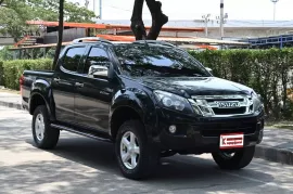 Isuzu D-Max 3.0 CAB-4 Vcross Z-Prestige 4WD 2012 รถใช้งานในครอบครัว ชุดแต่งศุนย์รอบคัน