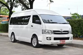 Toyota Hiace 2.5 COMMUTER D4D 2010 รถตู้ใช้งานในครอบครัวแต่งวีไอพีชุดใหญ่ เครดิตดีฟรีดาวน์ได้