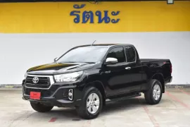 2018 Toyota Hilux Revo 2.4 E Prerunner รถกระบะ ออกรถง่าย