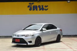 2016 Toyota VIOS 1.5 E รถเก๋ง 4 ประตู ฟรีดาวน์  ออกรถฟรี ไม่มีค่าใช้จ่าย