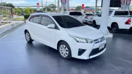 2014 Toyota YARIS 1.2 E รถเก๋ง 5 ประตู 