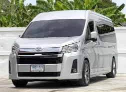 TOYOTA COMMUTER 2.8 2020 