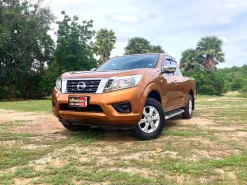 2019 Nissan NP 300 Navara 2.5 E รถกระบะ ฟรีดาวน์