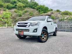 2016 Isuzu D-Max 1.9 Hi-Lander Z รถกระบะ ออกรถง่าย