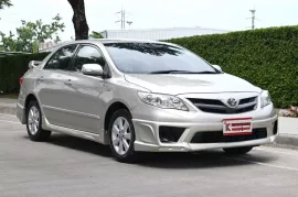 Toyota Corolla Altis 1.8 E 2013 รถบ้านมือเดียวใช้งานในครอบครัวอย่างเดียว ชุดแต่งศูนย์