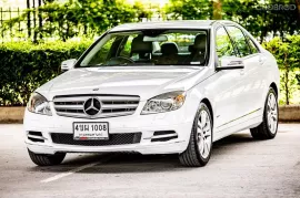 2011 Mercedes-Benz C200 CGI 1.8 รถเก๋ง 4 ประตู 