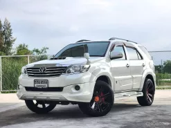 2014 Toyota Fortuner 3.0 V SUV 