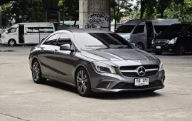 Mercedes Benz CLA 200 W117 ปี 2017