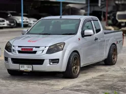 ซื้อขายรถมือสอง Isuzu D-max 2.5 MT cab All New  จดปี 2015 X-Siries 