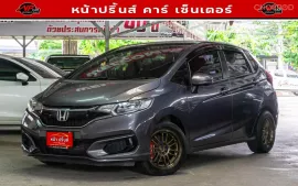 2020 Honda JAZZ 1.5 S i-VTEC รถเก๋ง 5 ประตู ออกรถง่าย