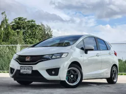 ผ่อน 5,742  HONDA JAZZ  GK 1.5S 2015