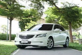 2011 Honda ACCORD 2.0 E i-VTEC รถเก๋ง 4 ประตู ออกรถฟรี