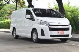 Toyota Hiace 2.8 ECO 2020 รถตู้เตี้ยโฉมล่าสุดรถมือเดียวใช้งานไม่โทรม เช็คศูนย์ทุกระยะ