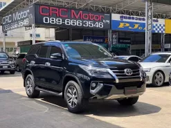 2016 Toyota Fortuner 2.8 V SUV รถบ้านมือเดียว