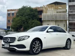 ซื้อขายรถมือสอง 2022 Benz E350e Advanguard W213