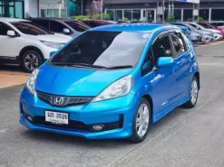 ขายรถ Honda Jazz 1.5 SV (รุ่น Top)  ปี 2012