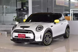 Mini Cooper SE Cooper SE MINI Yours 32.6 kWh ปี 2022 สวยสภาพป้ายแดง ไม่เคยทำสี ไมล์3x,xxxโล BSI2025