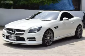 Mercedes Benz SLK 200 AMG R172 (แต่ง Carlsson แท้ ทั้งคัน) ปี 2012 สีขาวเบาะแดง เครื่องยนต์