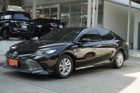 ขาย รถมือสอง 2018 Toyota CAMRY 2.0 G รถเก๋ง 4 ประตู 