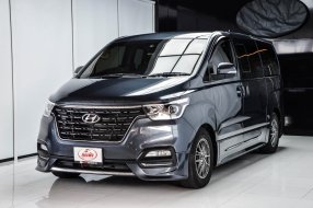 ขายรถ Hyundai H-1 2.5 Elite ปี 2020จด2022
