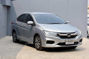 2018 Honda CITY 1.5 V+ i-VTEC รถเก๋ง 4 ประตู 