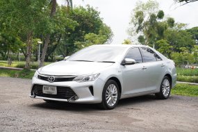 ขายรถมือสอง 2017 Toyota CAMRY 2.5 G รถเก๋ง 4 ประตู  คุณภาพอันดับ 1 ราคาคุ้มค่า