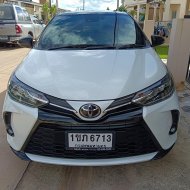 2020 Toyota YARIS 1.2 Sport Premium ตัว Top รถเก๋ง 5 ประตู 
