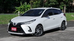 2021 Toyota YARIS 1.2 Sport Premium รถเก๋ง 5 ประตู รถสภาพดี มีประกัน