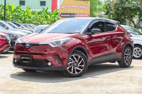 2018 Toyota CHR 1.8 Hybrid Hi รถสวยสภาพพร้อมใช้งาน สภาพใหม่กริป  ฟังกชั่นครบจัดเต็ม โฉมใหม่ล่าสุด