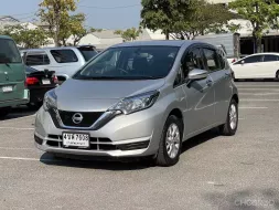 🔥 Nissan Note 1.2 V ปี 2018  ซื้อรถผ่านไลน์ รับฟรีบัตรเติมน้ำมัน