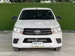 2019 Toyota Hilux Revo 2.4 E รถกระบะ ออกรถง่าย