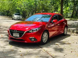 2017 Mazda 3 2.0 E รถเก๋ง 5 ประตู ผ่อนเริ่มต้น 8,xxx บาท