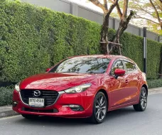 2019 Mazda 3 2.0 S Sports รถเก๋ง 5 ประตู ดาวน์ 0%