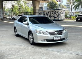 Toyota Camry 2.0 G ปี 2012  