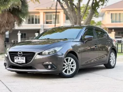 2015 Mazda 3 2.0 S รถเก๋ง 5 ประตู 