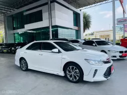 TOYOTA CAMRY 2.0 G EXTREMO 2017 รถบ้าน มือแรกออกห้าง ไมล์น้อย 8 หมื่นโล รุ่น TOP สุด รับประกันตัวถัง