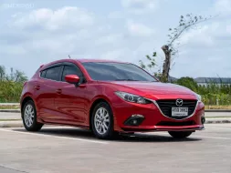 Mazda 3 2.0 C ผ่อนสบาย ภายในใหม่สะอาด พร้อมใช้งาน เซอร์วิสให้ใหม่ ประวัติศูนย์ตรวจสอบได้